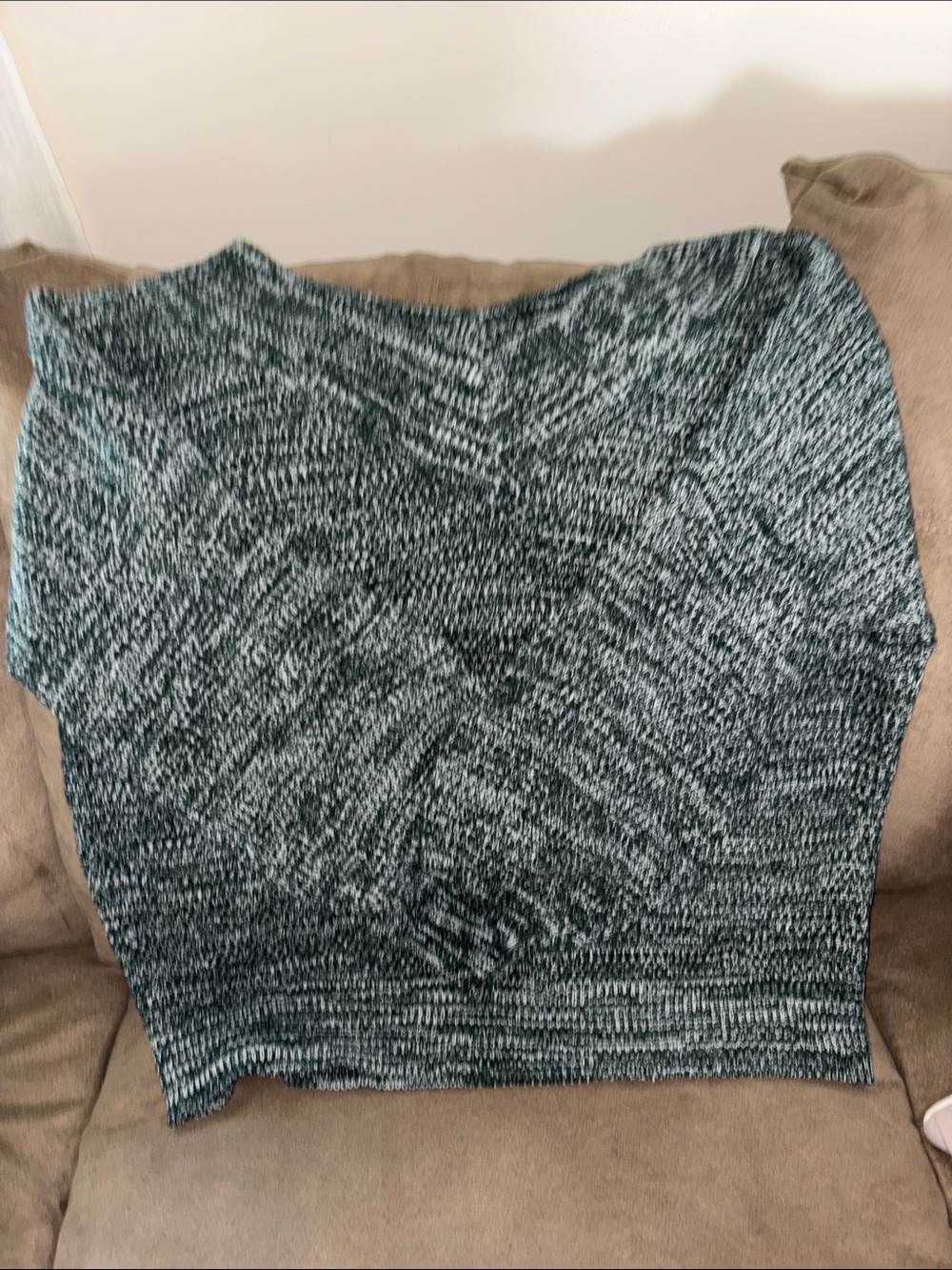 Zenana Outfitters Marled Crewneck Sweater - Green & White